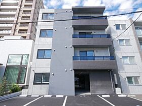 ＳＴＲＡＨＬ  ｜ 北海道札幌市豊平区月寒西一条7丁目（賃貸マンション1LDK・2階・33.62㎡） その1