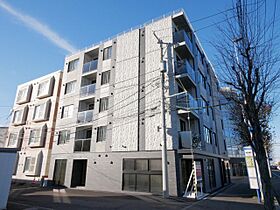 ＵＲＢＡＮ　ＦＬＡＴＳ　北24条  ｜ 北海道札幌市北区北二十四条西2丁目（賃貸マンション3LDK・4階・67.81㎡） その1