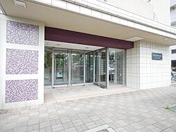 6 / 8