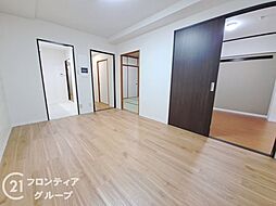 居間