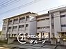 周辺：姫路市立白浜小学校 徒歩27分。 2100m