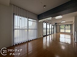 居間
