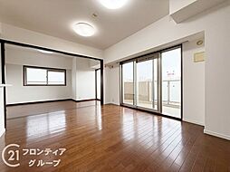 居間