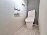 トイレ：水洗トイレは掃除が楽にできるため、清潔に保つことができます。