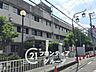 周辺：東大阪市立八戸の里小学校 620m