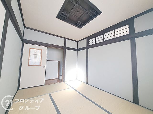 室内 東大阪市西岩田4丁目