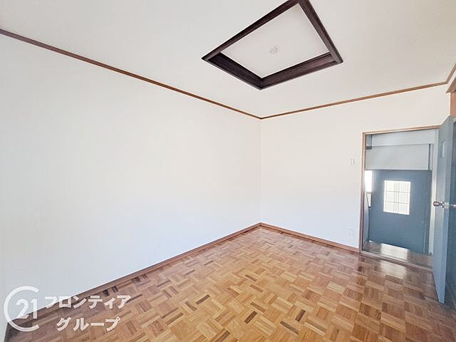 室内 東大阪市西岩田4丁目