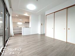 居間