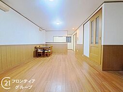 居間
