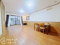 居間