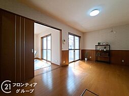 居間