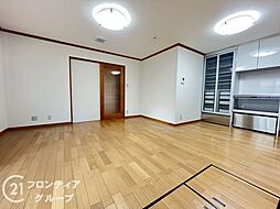 居間