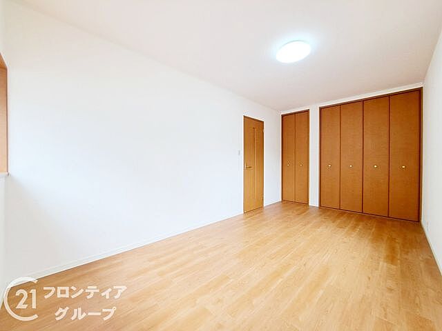 寝室 東大阪市御厨東1丁目