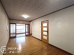居間