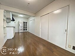 居間
