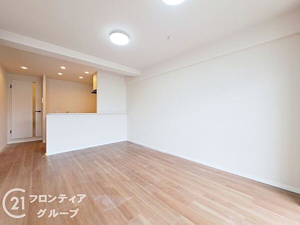 リビング/ダイニングを拡大表示