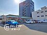 周辺：ファミリーマート大今里西一丁目店 徒歩3分。 190m