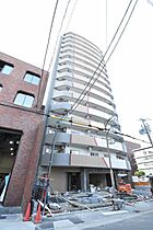 大阪府大阪市浪速区日本橋東2丁目（賃貸マンション1K・13階・21.87㎡） その1