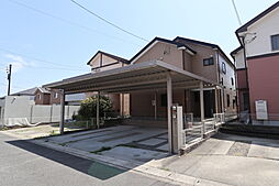 並列駐車可能な広々駐車場