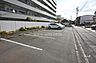 駐車場：敷地内駐車場（屋外平面式）