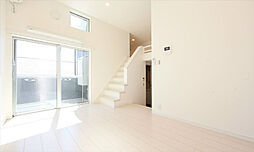 JR中央本線 新守山駅 徒歩7分の賃貸アパート 1階1SKのリビング/ダイニング