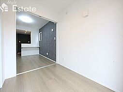 JR中央本線 新守山駅 徒歩11分の賃貸アパート 2階1LDKのリビング/ダイニング