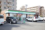 ファミリーマート 東長久手店（659m）