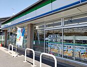 ファミリーマート 守山新守西店（439m）