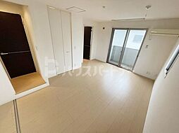 リトルアイランドIII 2階ワンルームのリビング/ダイニング