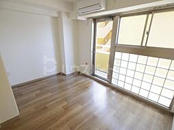 シャイン南流山 5階1Kのリビング/ダイニング