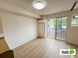 ネオ・アコール 101 1階1LDKのリビング/ダイニング