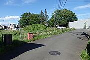 南6ｍ市道に約22ｍ接道。つくば市高見原4丁目。大きな大きな2,408m2（728坪）！◎牛久駅まで約2.2ｋｍ◎圏央道（つくば牛久ＩＣ）5.1ｋｍ。