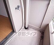 洗濯機はベランダに置けます。