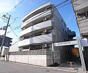 下鳥羽のファミリー物件です。