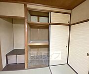 天袋付きの押入収納です。