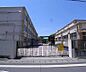 周辺：桂東小学校まで400m 住宅街に建つ小学校