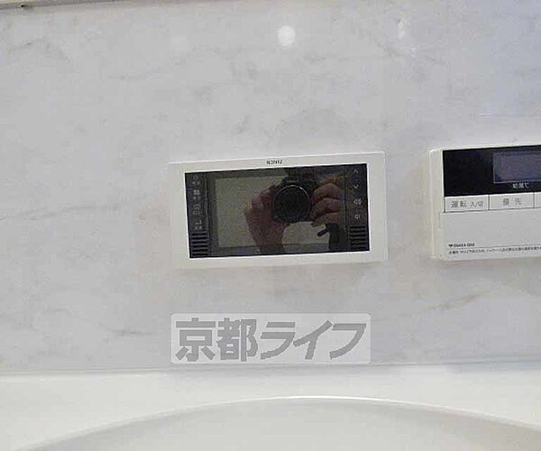 画像21:浴室ＴＶです。