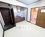 明るいダイニングです