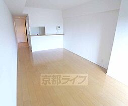 プリモ・レガーロ西京極 506 5階ワンルームのリビング/ダイニング