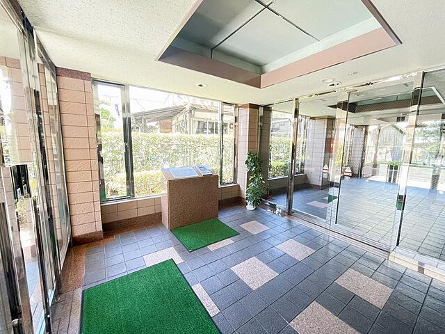 エントランス サーパス牧 3階/-