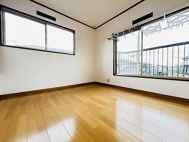 室内 行橋市行事1丁目24-9