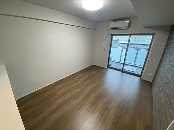 IBC Residence East ｜大阪府大阪市中央区北久宝寺町4丁目(賃貸マンション2LDK・2階・57.47㎡)の写真 その3