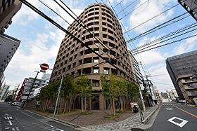 フォレステージュ江坂垂水町  ｜ 大阪府吹田市垂水町３丁目18番6号（賃貸マンション1R・13階・28.90㎡） その1