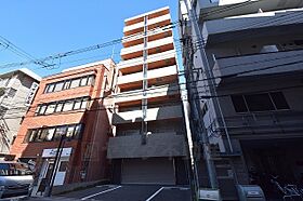 グランブルジュ  ｜ 大阪府吹田市江の木町5番25号（賃貸マンション1R・5階・31.96㎡） その1