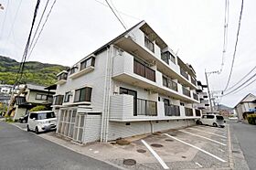 第二サンハイツ石丸 301号室 ｜ 広島県広島市安佐南区八木９丁目（賃貸マンション2LDK・3階・42.93㎡） その1