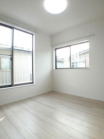 室内 杉並区成田東3丁目