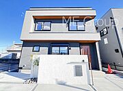 たっぷりの陽光と心地よい風が舞い込む住まい 