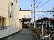 駅 320m 京成電鉄京成　中山駅