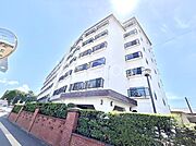 溢れる陽光でご家族の笑顔も輝く 