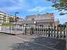 周辺：幼稚園・保育園 3330m 新山保育園